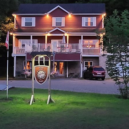 Gite Le Tresor Cache Bed & Breakfast Chelsea Exterior foto