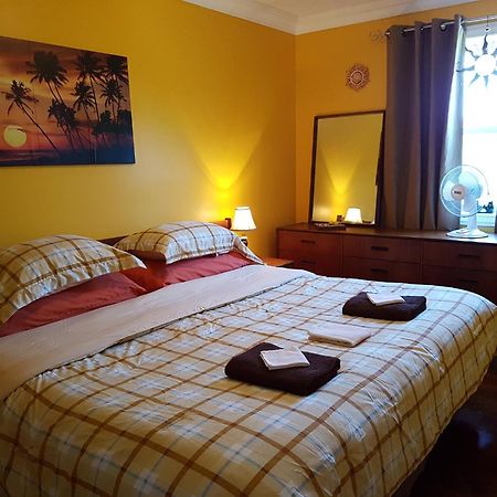 Gite Le Tresor Cache Bed & Breakfast Chelsea Exterior foto