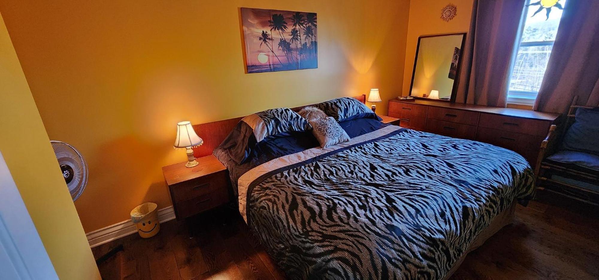 Gite Le Tresor Cache Bed & Breakfast Chelsea Exterior foto